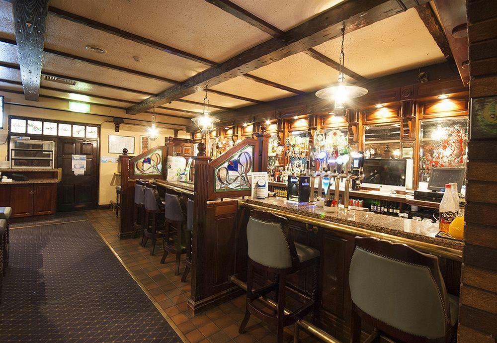 Dooly'S Hotel 버 외부 사진